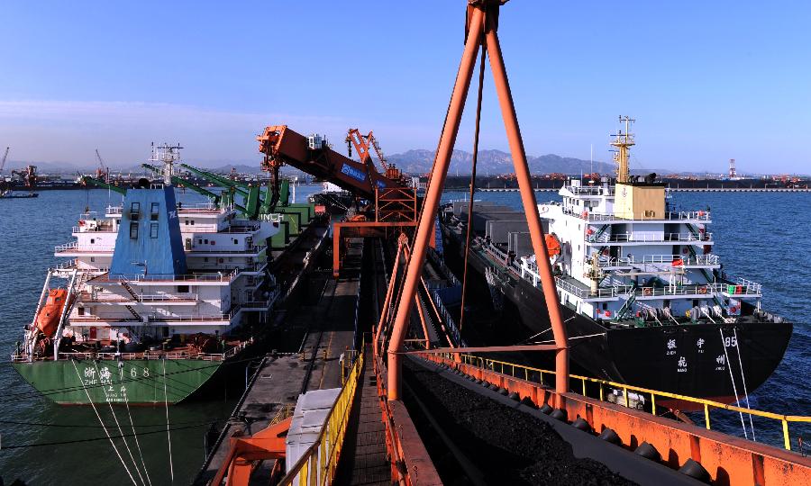 （经济）（1）秦皇岛港煤炭吞吐量突破2亿吨