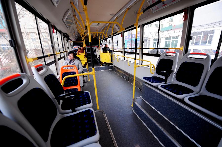 #(社会)(3)沈阳千辆清洁能源环保公交车年内上线运营