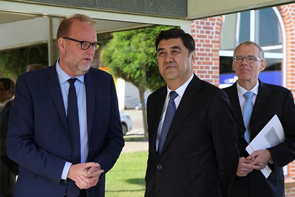 努尔·白克力赴丹麦访问---国家能源局