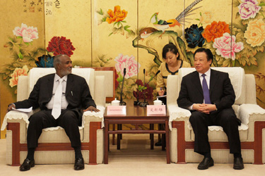 吴新雄会见苏丹共和国水力资源与电力部部长奥萨马•A•穆罕默德