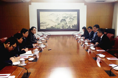 刘琦会见蒙古国能源部副部长多里普列甫