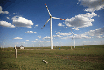 草原上风力发电机