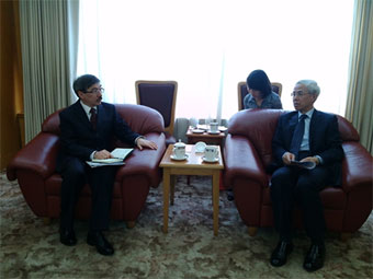 国家能源局副局长张玉清会见乌兹别克斯坦驻华大使库尔班诺夫