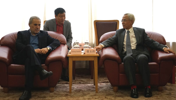 张玉清会见伊朗能源部副部长