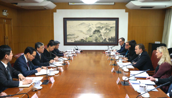 李凡荣会见瑞典能源与政策协调部国务秘书